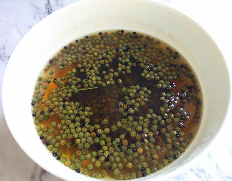 做花椒油的配方比例,学做花椒油最正宗的做法