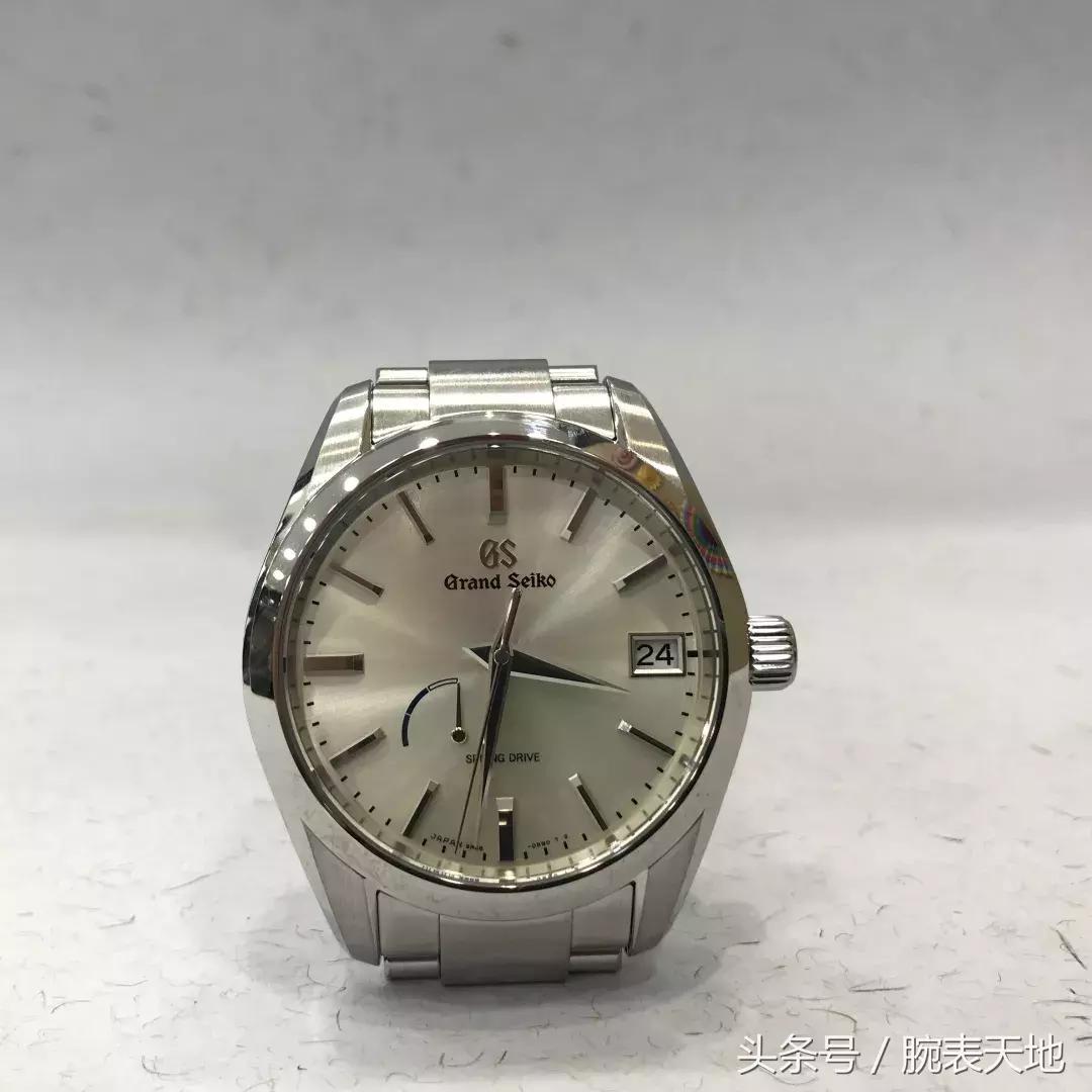 它单挑瑞士钟表界，凭硬实力专治各种不服