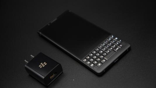 不能玩游戏的便宜手机,黑莓key2现在还能不能用