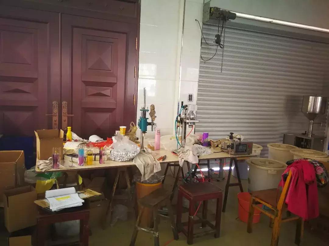 浙江警方破获假冒化妆品案,江苏警方破获假化妆品