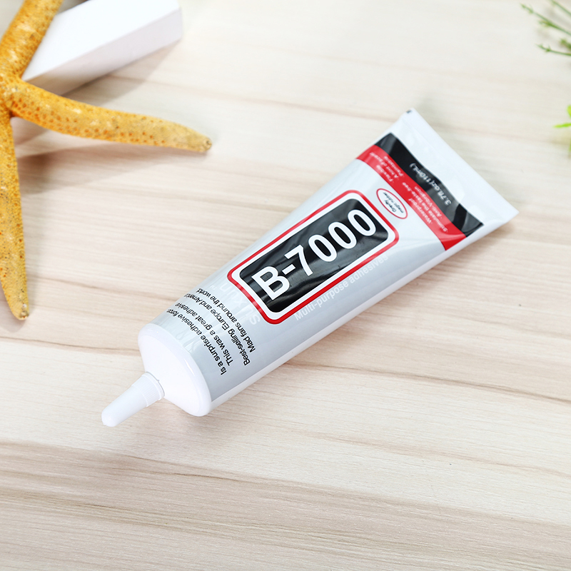 鞋底断裂用什么胶粘最好,鞋底裂了要扔掉吗