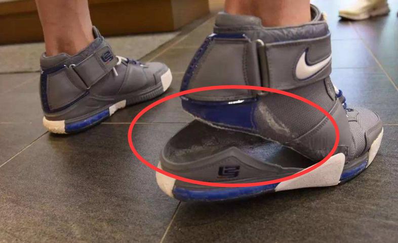 鞋底断裂用什么胶粘最好,鞋底裂了要扔掉吗