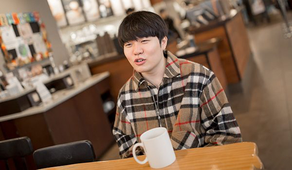 s8韩国赛后采访rookie,rookie接受韩媒采访