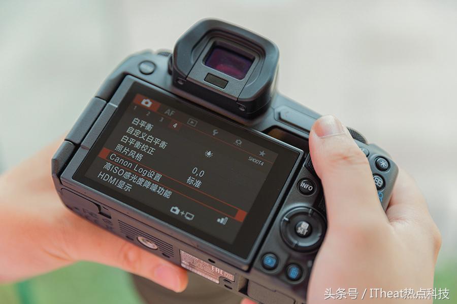 专业微单顶级画质,专业微单相机入门级推荐