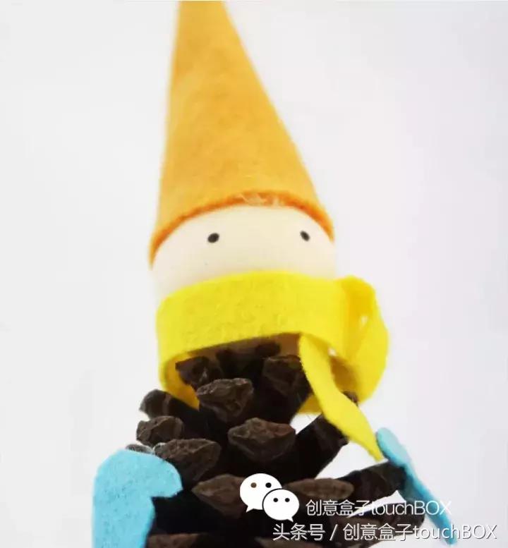 松果装饰造型图片,秋天的装饰品有哪些