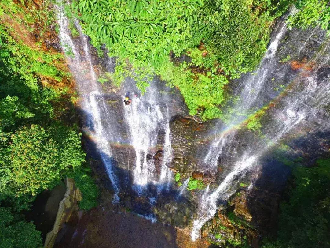 他在桂林复刻出《色戒》同款院子,还引来了《芳华》作者严歌苓