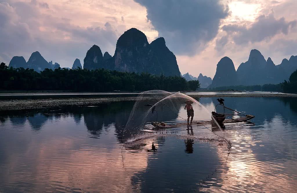 回头客最爱给“差评”的金牌老店，专卖薄过“冈本001”的……