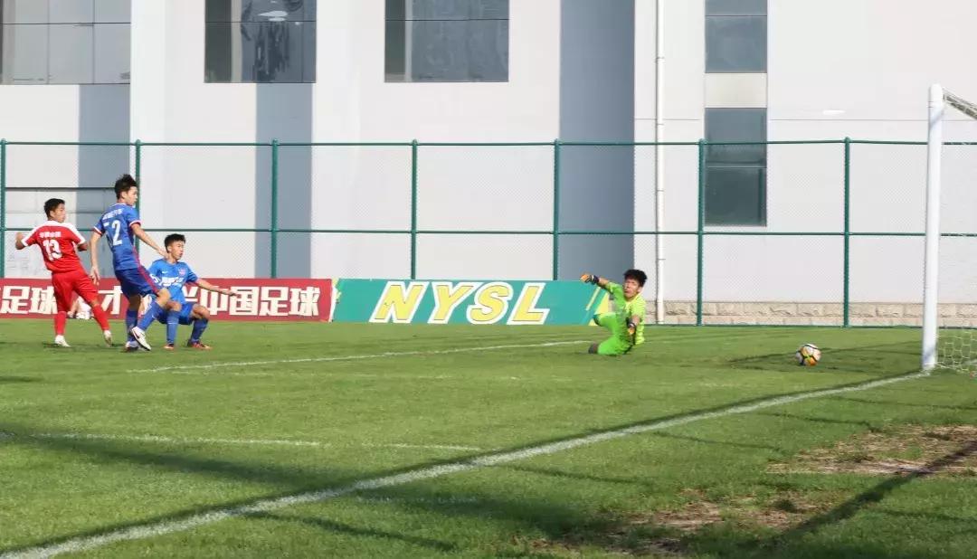 日本教练讲足球的视频,日本教练说李铁