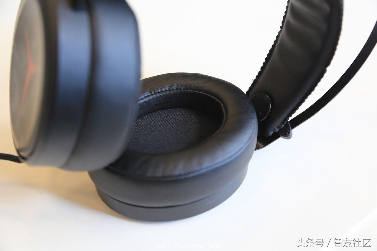 7.1环绕音独立声卡助你抢占先机联想拯救者StarY360耳机评测