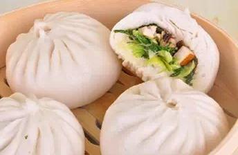 蟹黄汤包包子皮的做法,灌汤包水煎包的做法全过程