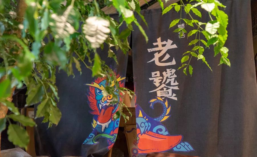 腾讯网人气NO.1火锅到底是怎样诱惑饕客?排队2小时都吃不到