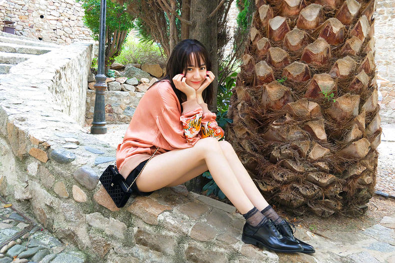 怎么显出潮流风的袜子魅力 (舒适很百搭的袜子来啦)