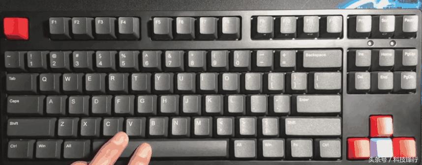 机械键盘坏了只发光,机械键盘可能会毁掉你的手腕