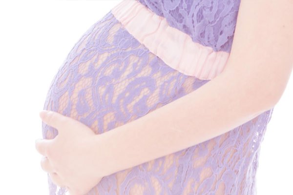 怀孕前三个月经常出血是怎么回事,怀孕了跟来月经一样出血是为什么