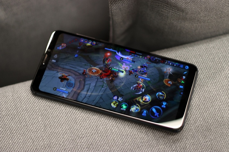 魅族v8评测李楠,魅族v8测评王者荣耀