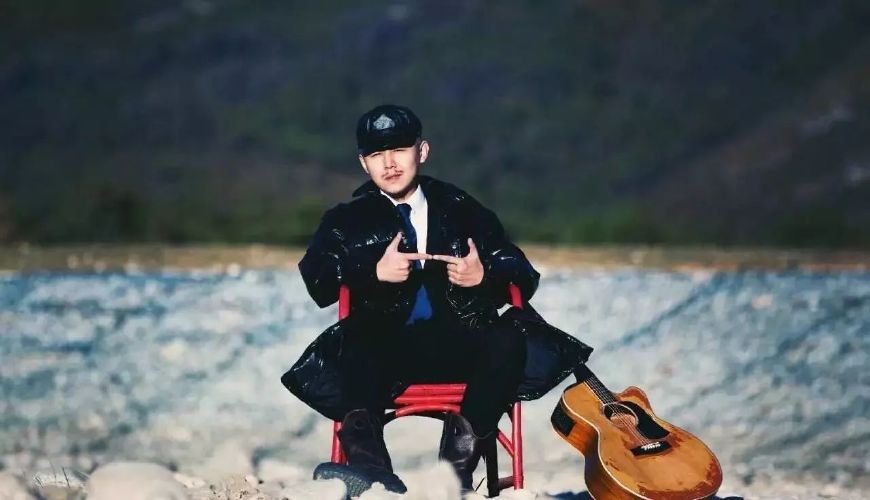 大冰的哪本书最值得看,大冰的书看完确实感触很深