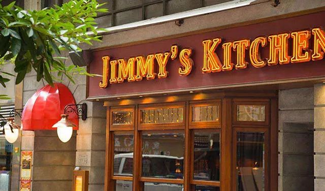 去特朗普家开餐厅,请先注册一家公司网友:凭什么?