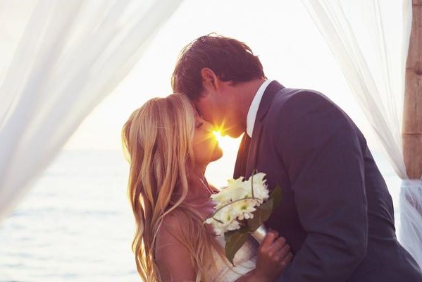 婚姻不幸的女人都嫁了这三种男人,女人的婚姻不幸无非是这两个原因