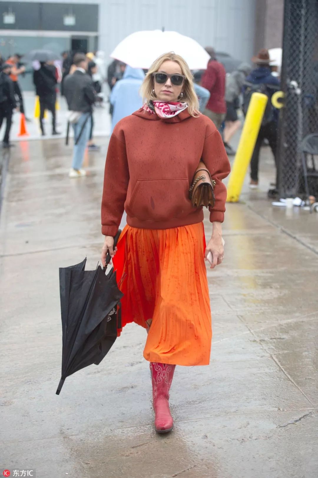 每天解锁一个新妆面,每天解锁一项变美技能