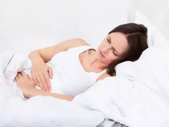 「听中医」生了孩子后，有时来月经会不规律，并伴痛经！难道是“宫寒”啦？