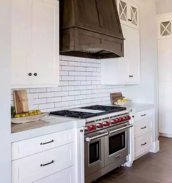 马桶堵了可用什么工具,马桶堵了用工具也疏通不开怎么办