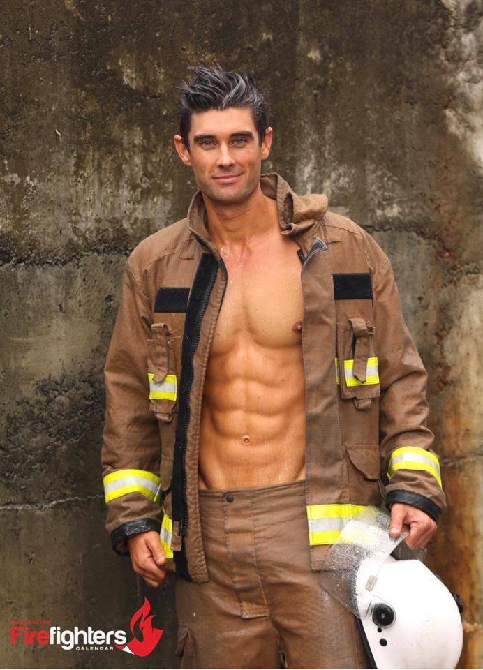 澳洲消防员拍摄日历,澳洲消防员日历2024