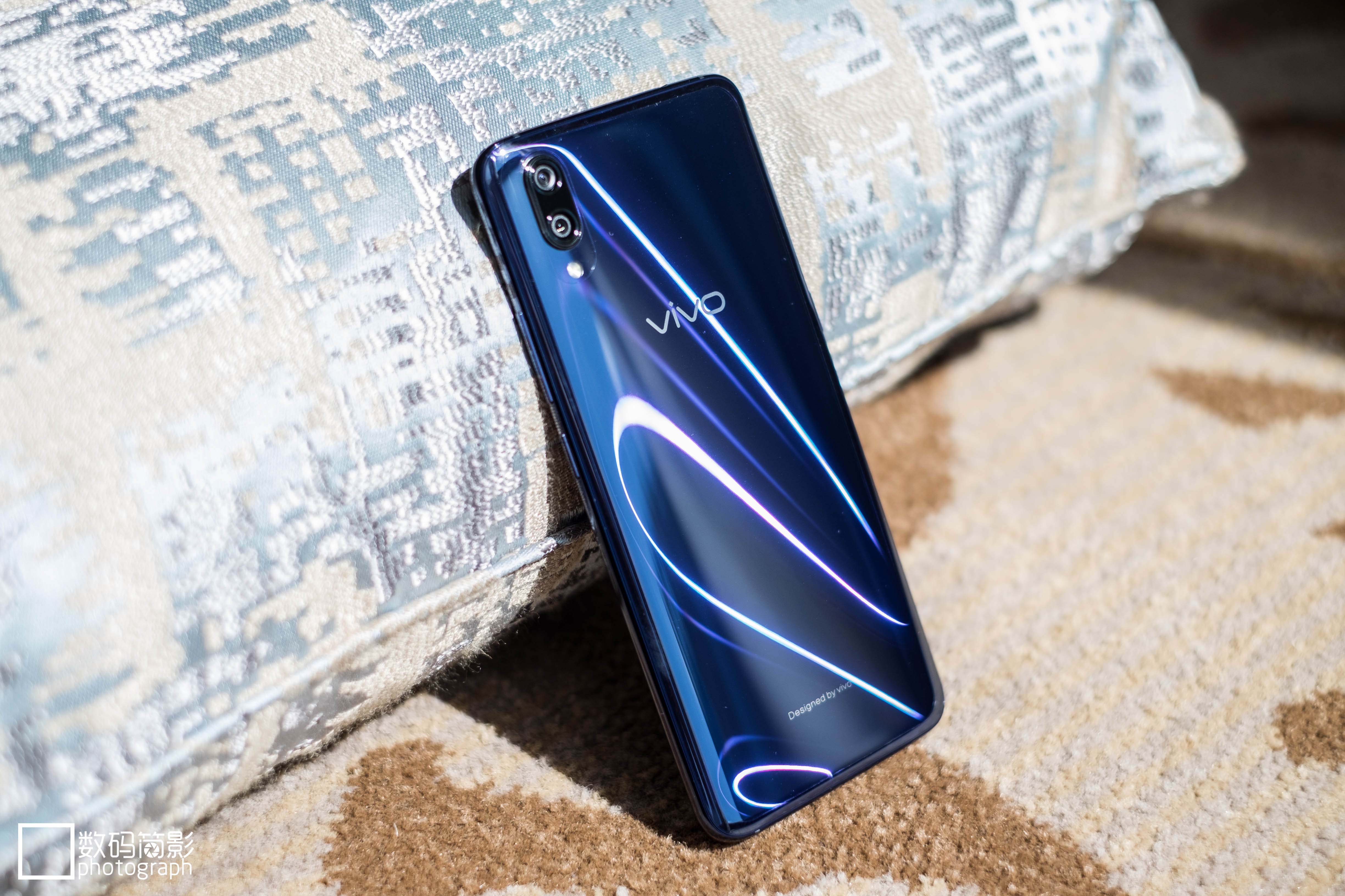 vivox23主要功能及特点,vivox23测评游戏