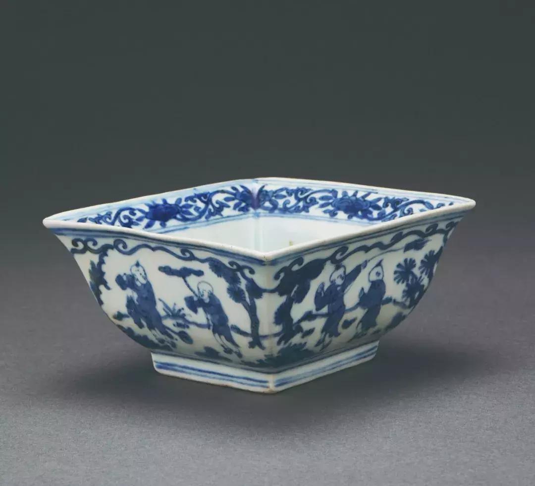 日本瓷器人间国宝拍卖,日本拍卖国宝价格表