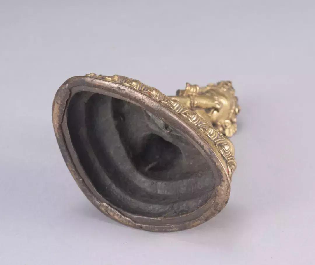 日本瓷器人间国宝拍卖,日本拍卖国宝价格表