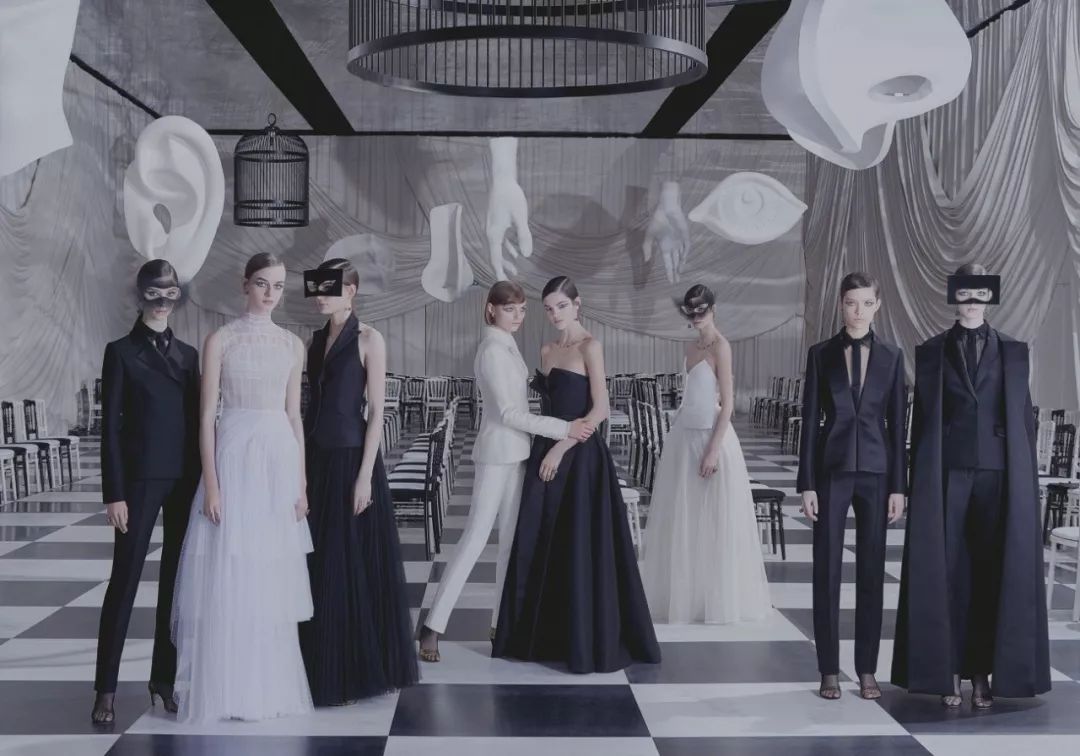 六大蓝血八大红血哪个档次高,六大蓝血是轻奢还是高奢