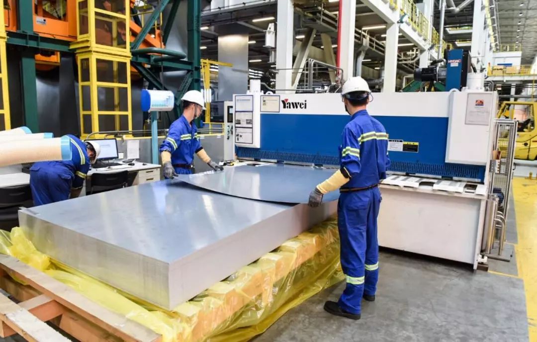 诺贝丽斯2.18亿美元新项目奠基，为新能源汽车产业发展注入强劲动力