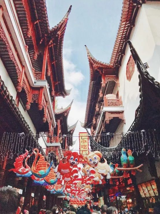 外地人和本地人美食街,只有外地人吃的美食街