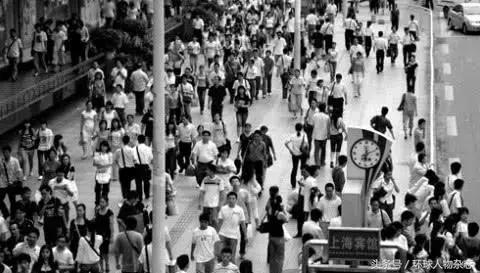 从10元到1100亿,这个农家孩子全世界圈地买矿,成了最隐秘富豪