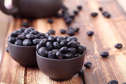 口腔溃疡需要补充维生素吗,舔口腔溃疡好得快吗