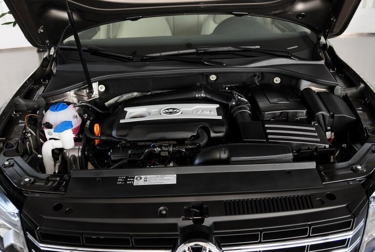 10年11款宝马5系,二手宝马5系和新帕萨特怎么选