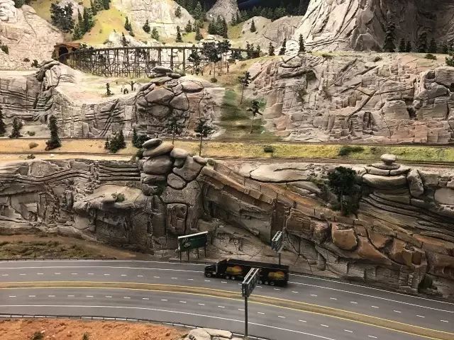 德国汉堡房车旅行 (汉堡房车自驾游)