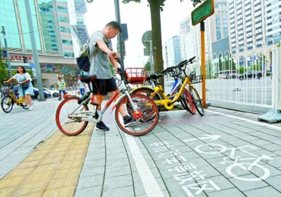 乱停电动车被交警扣了要罚多少钱,昆明电动车违停被拖走罚款吗