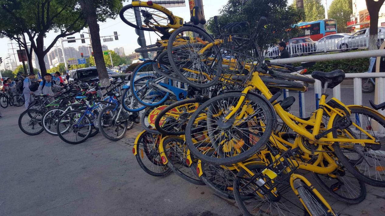 乱停电动车被交警扣了要罚多少钱,昆明电动车违停被拖走罚款吗