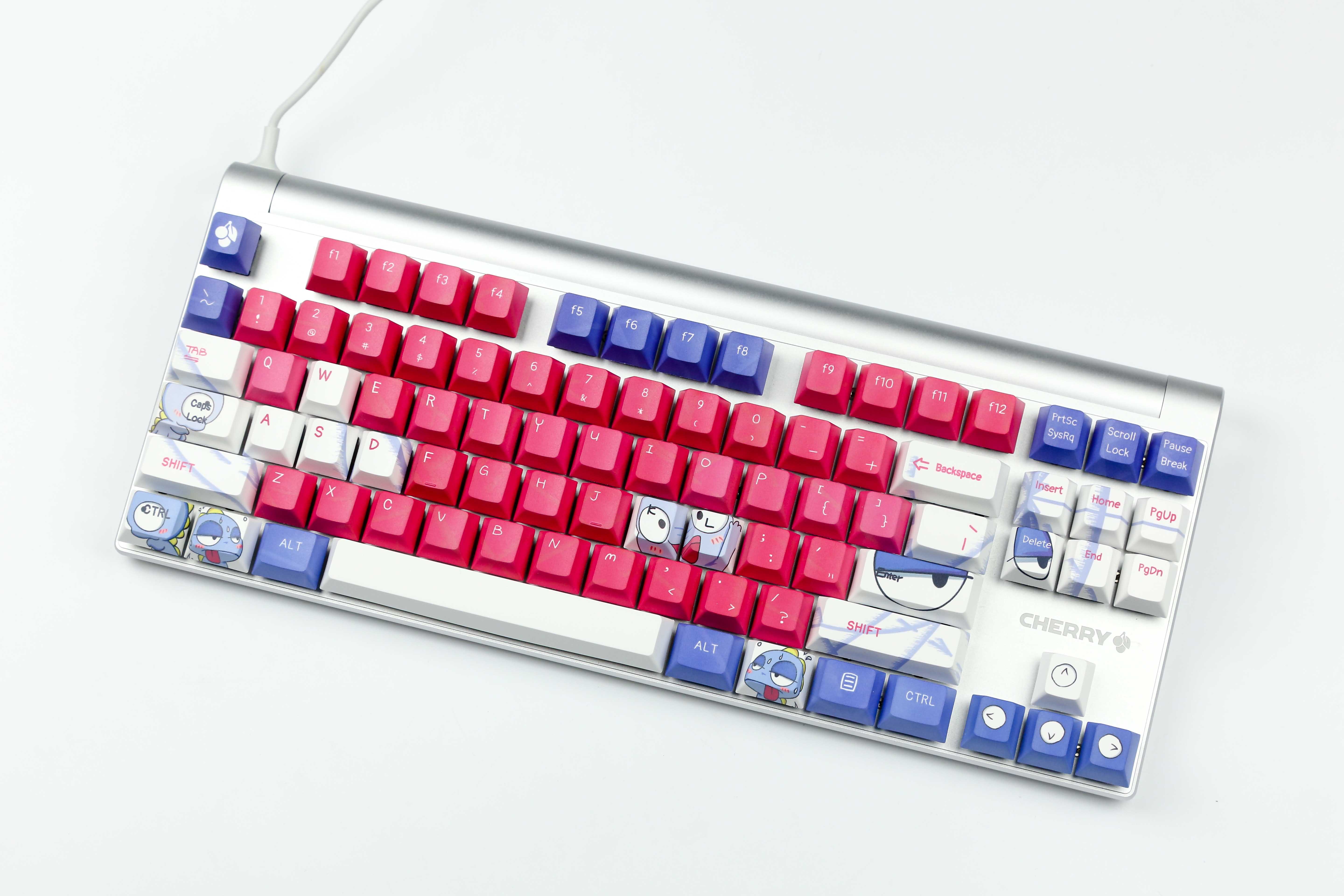 樱桃8.0定制款,樱桃8.0和8.2哪款值得购买