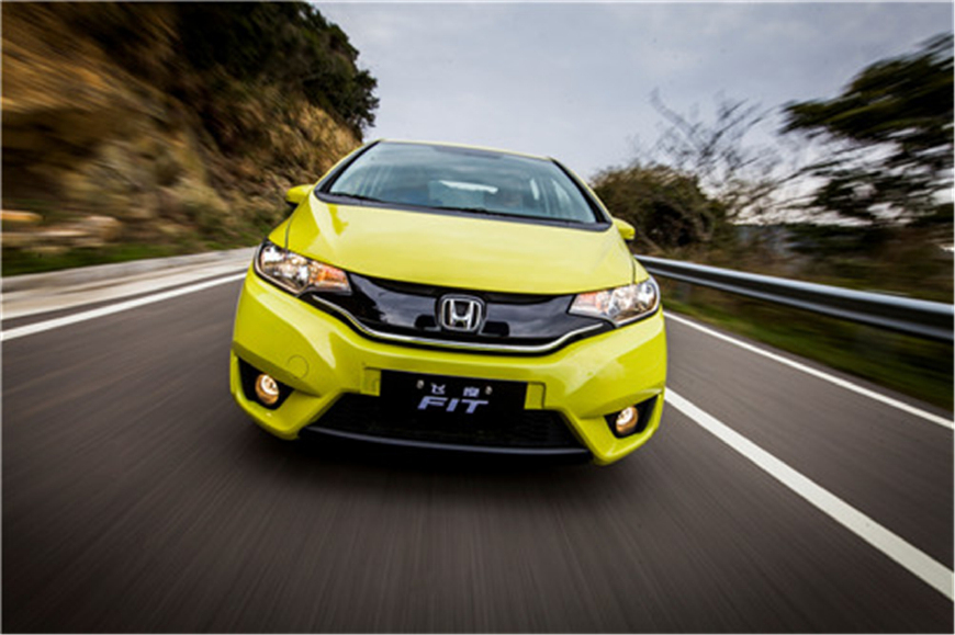 汽车上高速跑到120车辆抖动,本田飞度跑120转速多少