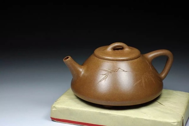 段泥壶养出来的效果,养好的段泥壶
