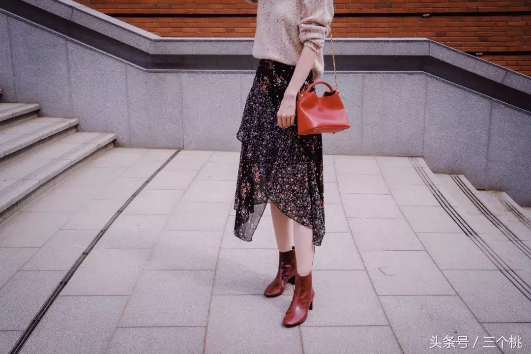 复古单品搭配推荐,最值得购买的复古风单品