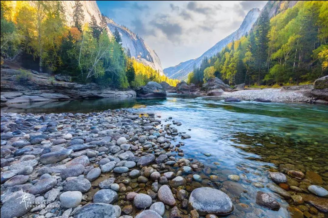 阿勒泰地区可可托海地质公园,新疆可可托海国家森林公园介绍