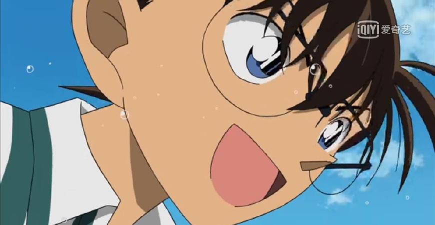 柯南的足球踢到哪些人,柯南的足球杀伤力多大国语版