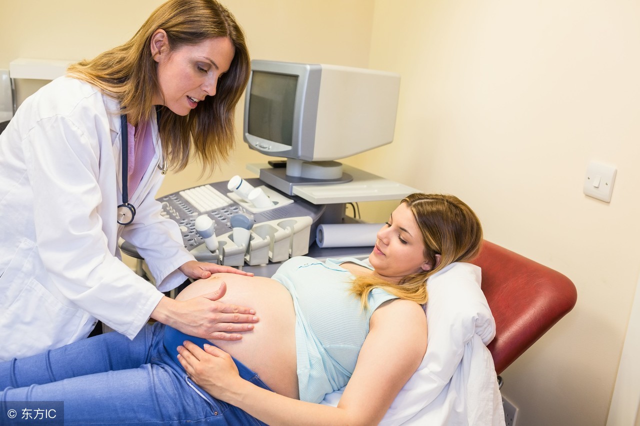 生殖器疱疹会传播给胎儿的几率,生殖器疱疹一定是性传播造成的吗