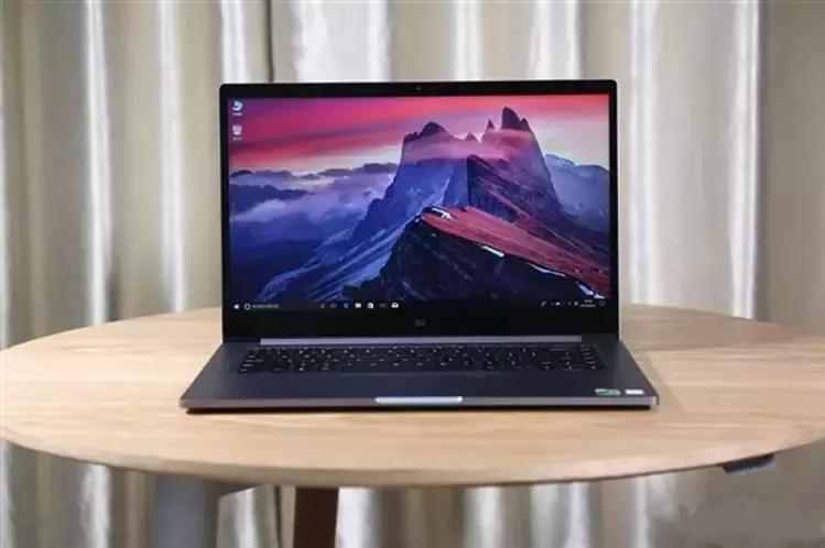 买笔记本电脑哪一款比较好,今年笔记本电脑买哪一款好