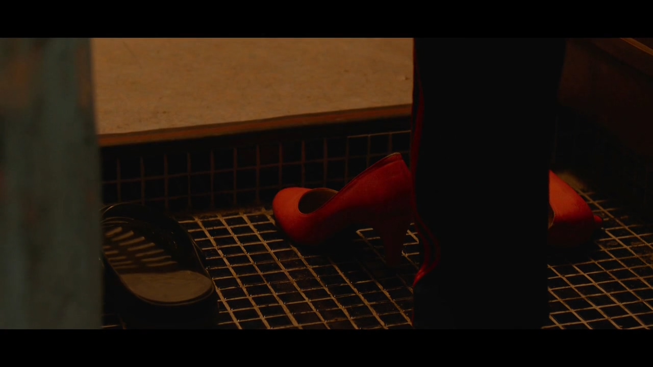 隔壁那人欠了巨额水费，人却失联了：韩国电影无尿点系列