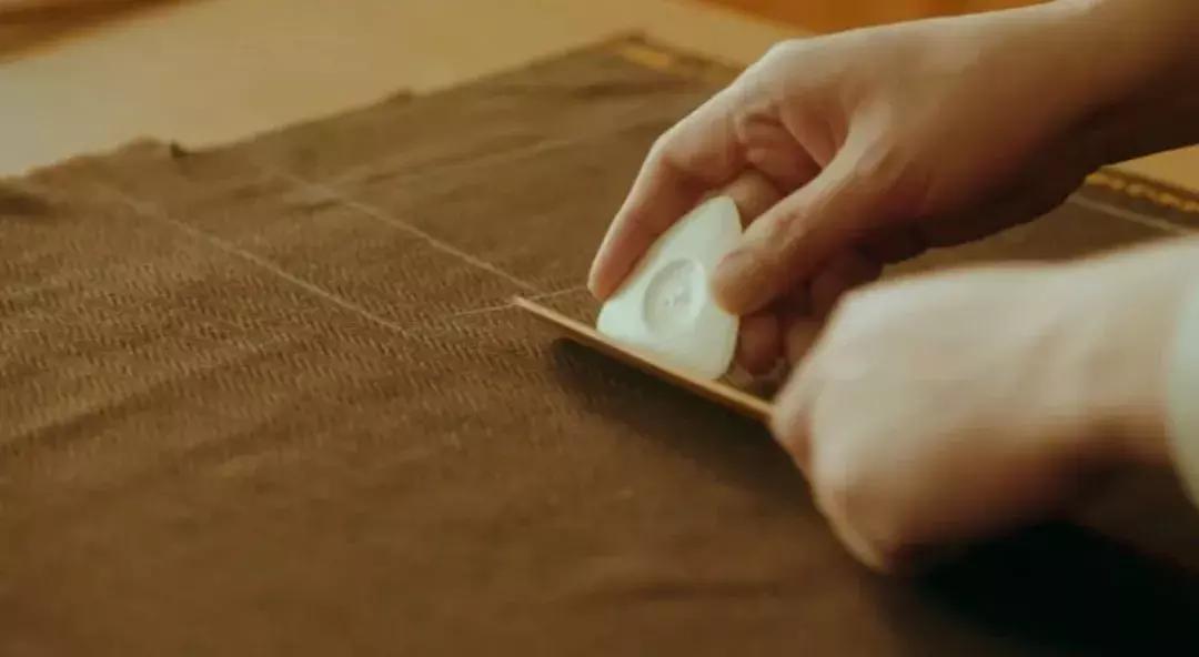 了不起的匠人西装,了不起的匠人构图