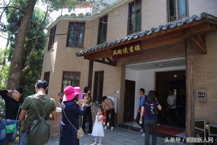 昔日水天一色的万佛湖美景,万佛湖的风景美如画