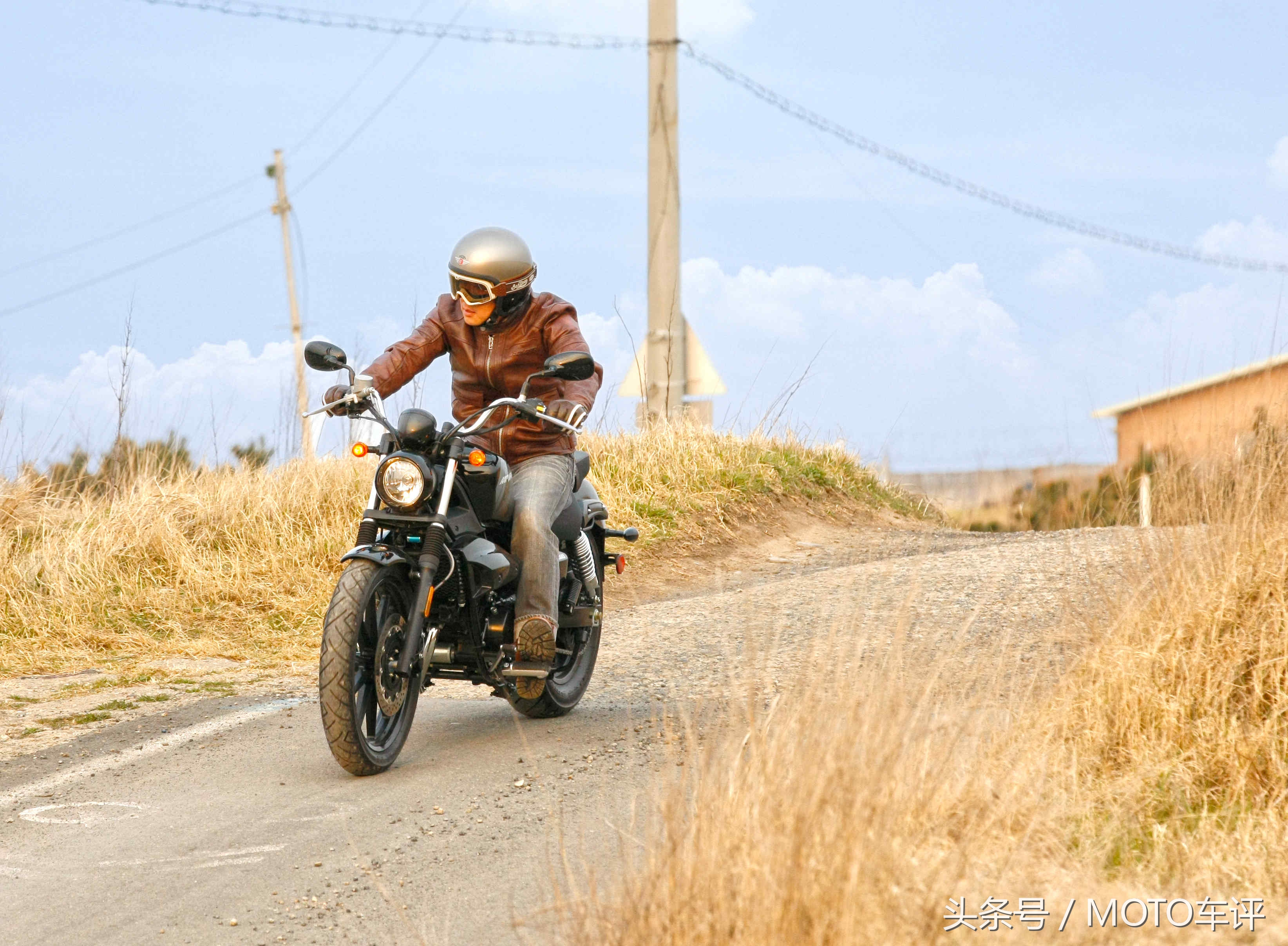 轻骑gv250老款,轻骑KRGV250